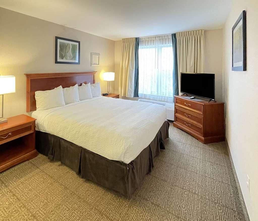 Smart Suites, Ascend Hotel Collection Южен Бърлингтън Стая снимка
